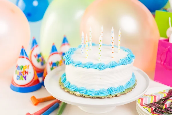 Basit doğum günü pastası — Stok fotoğraf