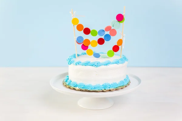 Pastel de cumpleaños simple — Foto de Stock