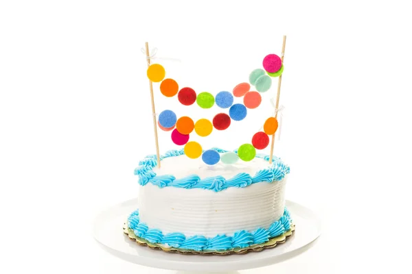 简单的生日蛋糕 — 图库照片