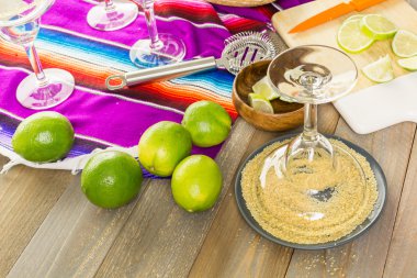 Klasik kireç margarita