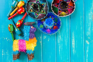 Fiesta masa süslemeleri