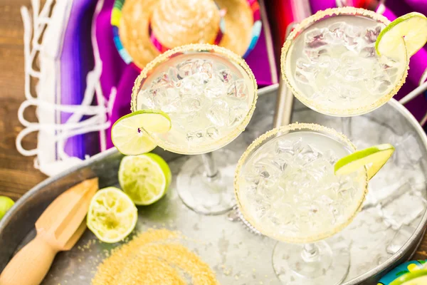 Klasik kireç margarita 