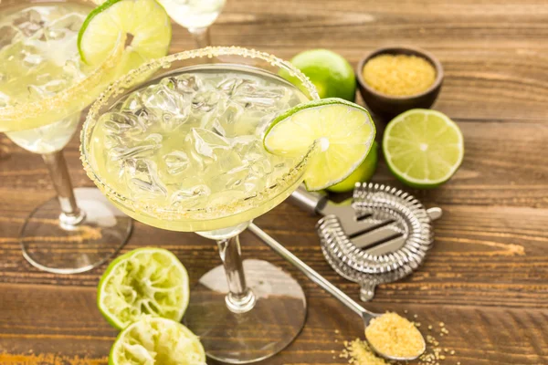 Klasik kireç margarita 