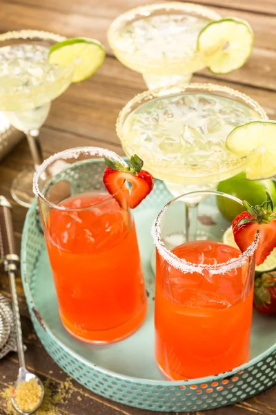 Classici margarita alla lime e fragola — Foto Stock