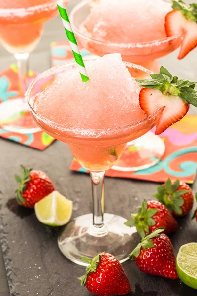 Margarita congelata alla fragola — Foto Stock