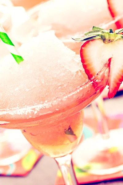 냉동된 딸기 마가리타 — 스톡 사진