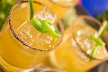 Baharatlı greyfurt margarita