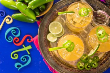 Baharatlı greyfurt margarita