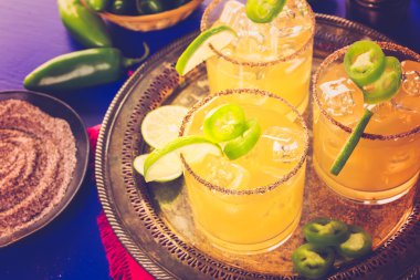 Baharatlı greyfurt margarita