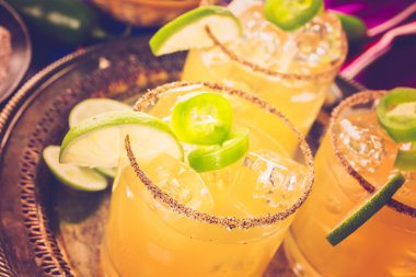 Baharatlı greyfurt margarita