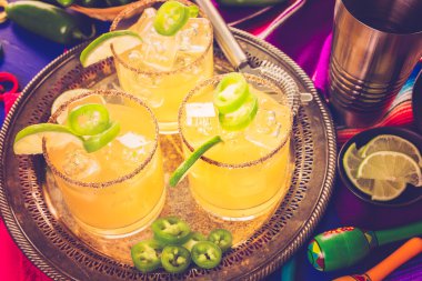 Baharatlı greyfurt margarita