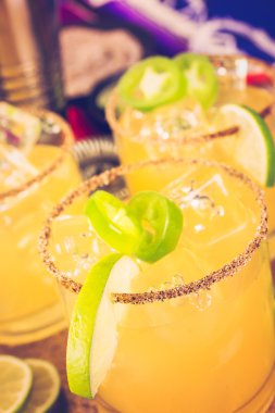 Baharatlı greyfurt margarita