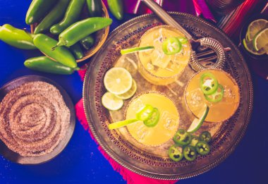 Baharatlı greyfurt margarita