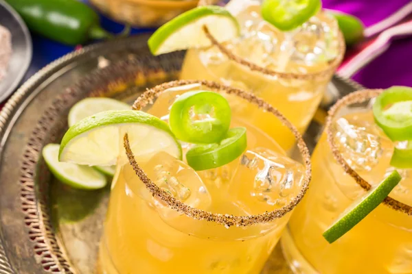 Baharatlı greyfurt margarita