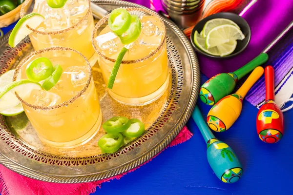 Baharatlı greyfurt margarita