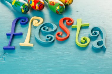 Fiesta geleneksel renkli masa süslemeleri