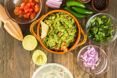 taze ev yapımı guacamole 