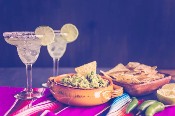 Čerstvé domácí guacamole — Stock fotografie