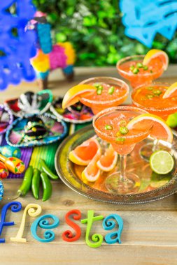 Baharatlı greyfurt margarita 