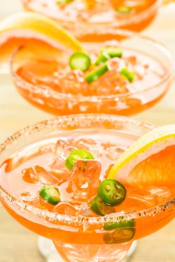 Baharatlı greyfurt margarita 