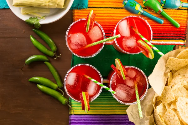 Strawberry and lime margaritas — Stock Photo, Image