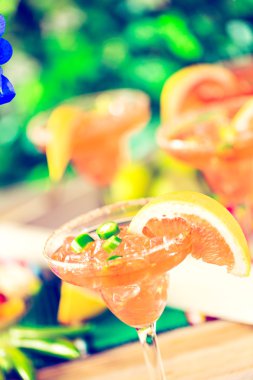 Baharatlı greyfurt margarita