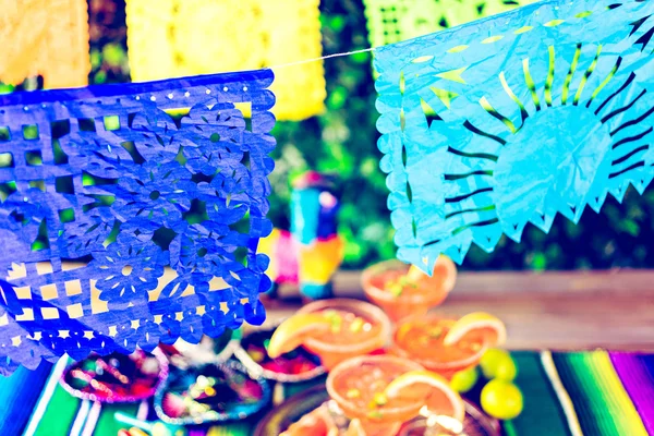 Tablo üzerinde Picado afiş