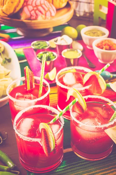 Çilek ve kireç margarita