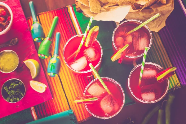 Çilek ve kireç margarita