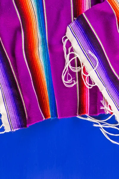Fiesta Decoraciones de mesa coloridas tradicionales — Foto de Stock