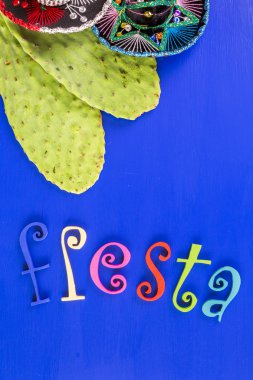 Fiesta geleneksel renkli masa süslemeleri