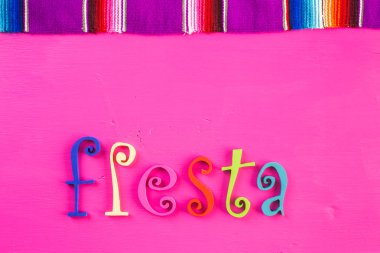 Fiesta geleneksel renkli masa süslemeleri