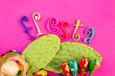 Fiesta geleneksel renkli masa süslemeleri 