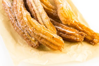 Churro toz şeker ile