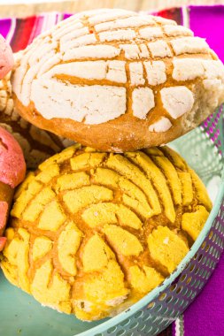 Çok renkli pan dulche