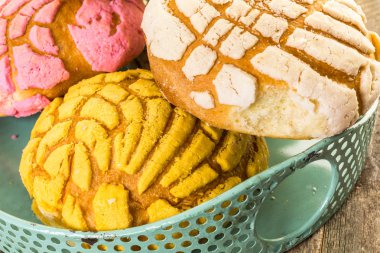 Çok renkli pan dulche