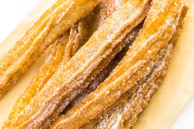 Churro toz şeker ile