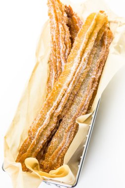 Churro toz şeker ile