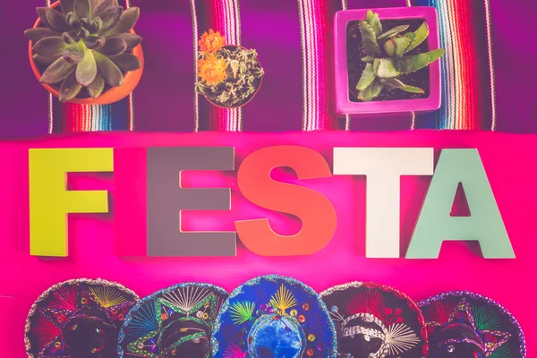Decoraciones de mesa coloridas Fiesta —  Fotos de Stock