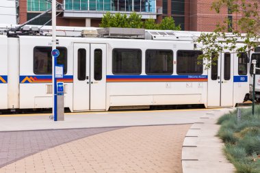 hafif raylı sistem istasyonu