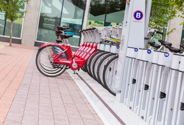 Red rental bikes — Stock Photo, Image