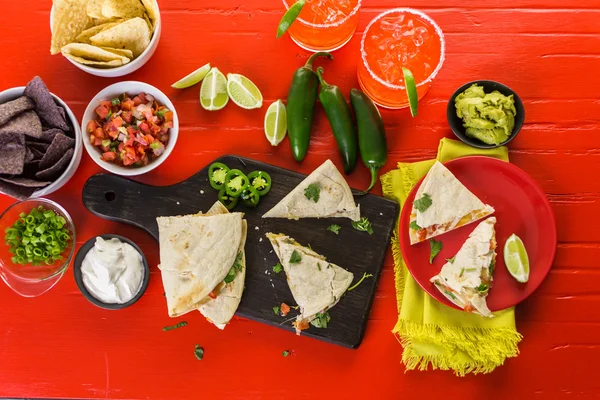 Quesadilla en rodajas de cerca — Foto de Stock