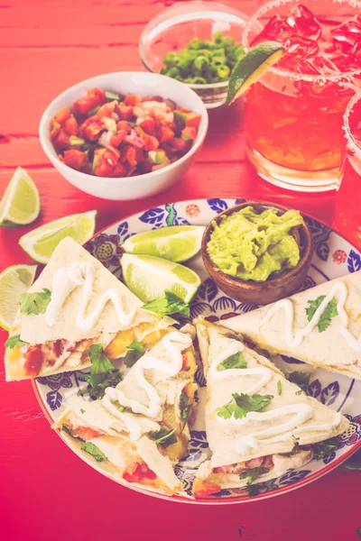 Quesadilla en rodajas de cerca — Foto de Stock