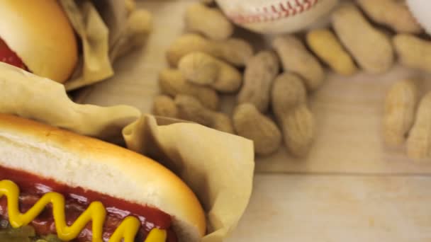 Comida fiesta de béisbol — Vídeo de stock