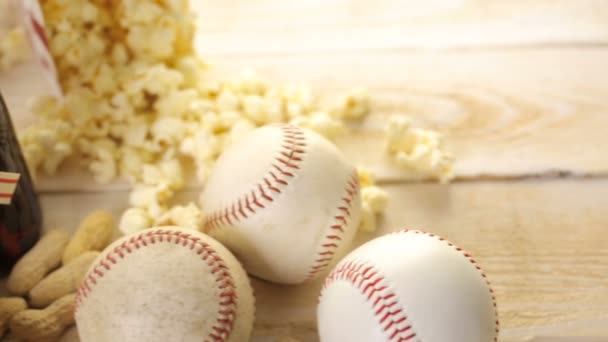 Comida de festa de beisebol — Vídeo de Stock