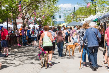 Çiftçiler piyasada bulunan alışveriş hafta sonu 