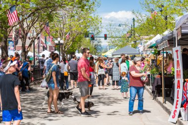 Çiftçiler piyasada bulunan alışveriş hafta sonu 