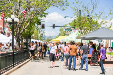 Çiftçiler piyasada bulunan alışveriş hafta sonu 