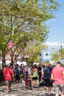 Çiftçiler piyasada bulunan alışveriş hafta sonu 