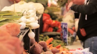 Çiftçiler piyasada bulunan alışveriş hafta sonu 